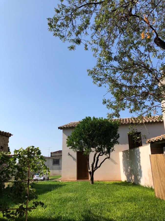 La Casa Del Mandarino Di Borgo Carbone Locri Exterior foto